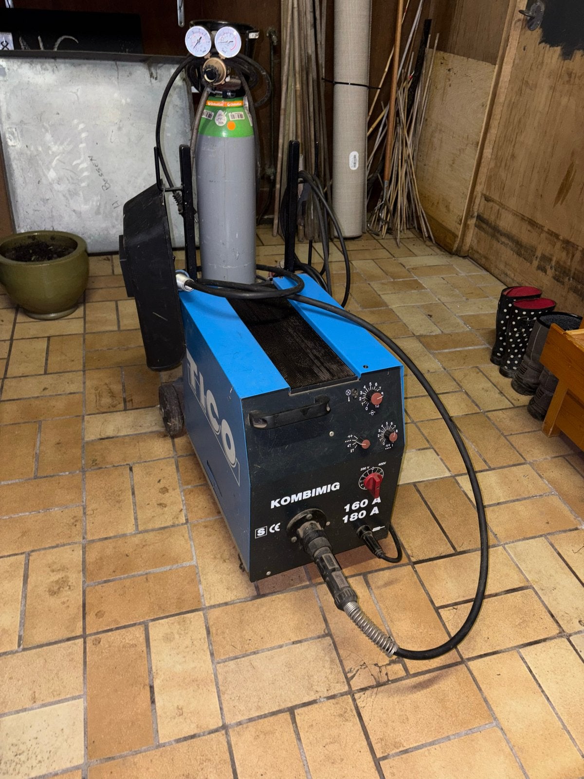 Tico Kombimig 160 A / 180 A lasapparaat met gasfles, Ophalen, Zo goed als nieuw, 150 tot 250 ampère, Elektroden