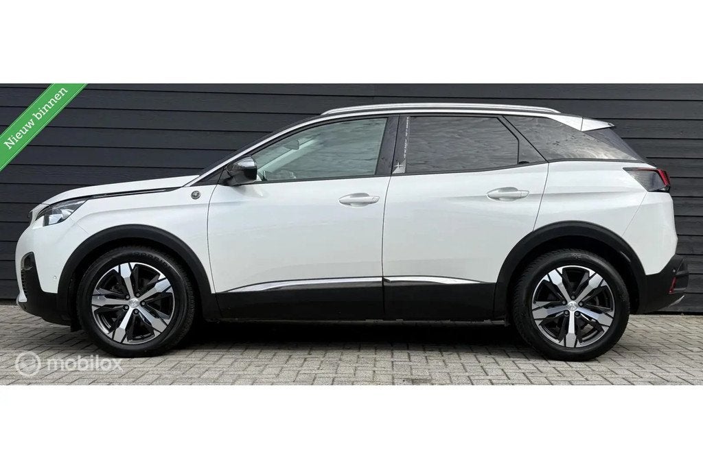 Peugeot 3008 1.6 e-THP Crossway Pano.dak/LED/Ca € 16.740,0, Automaat, Gebruikt, 4 cilinders, Wit