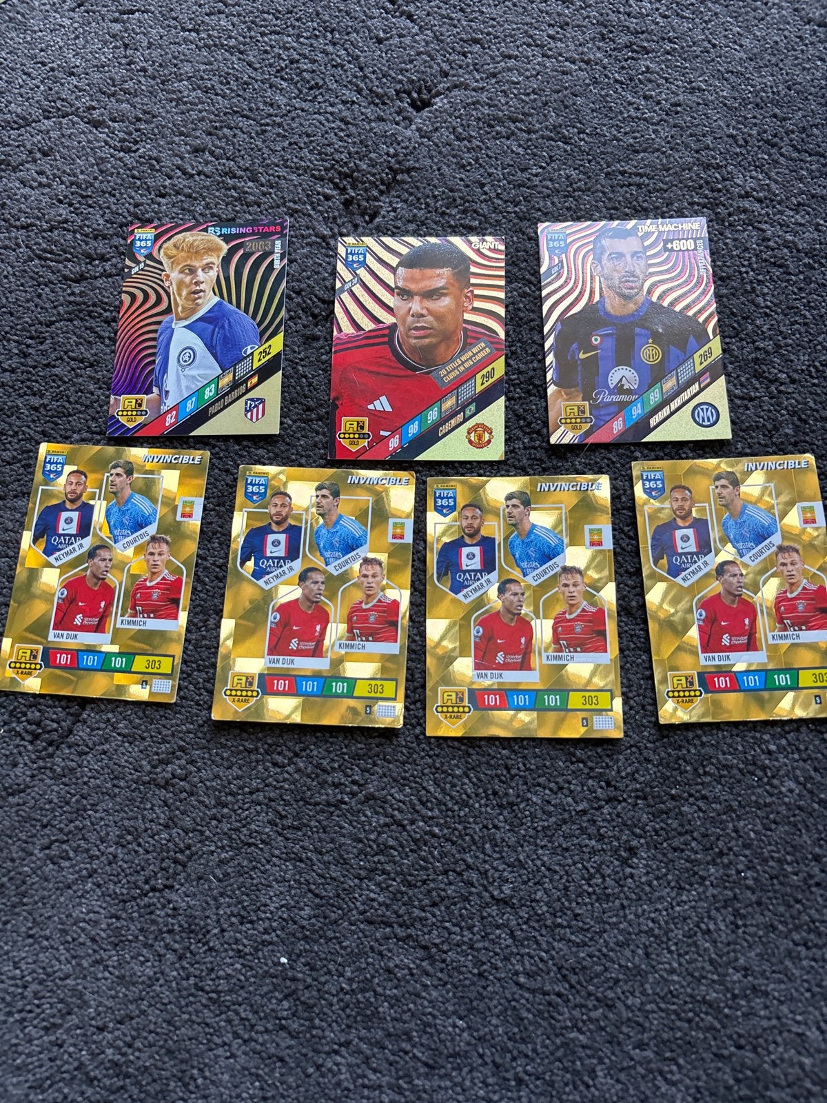 FIFA 365 Invincible Voetbalplaatjes Collectie, Ophalen of Verzenden, Zo goed als nieuw, Overige sporten, Spelerskaart