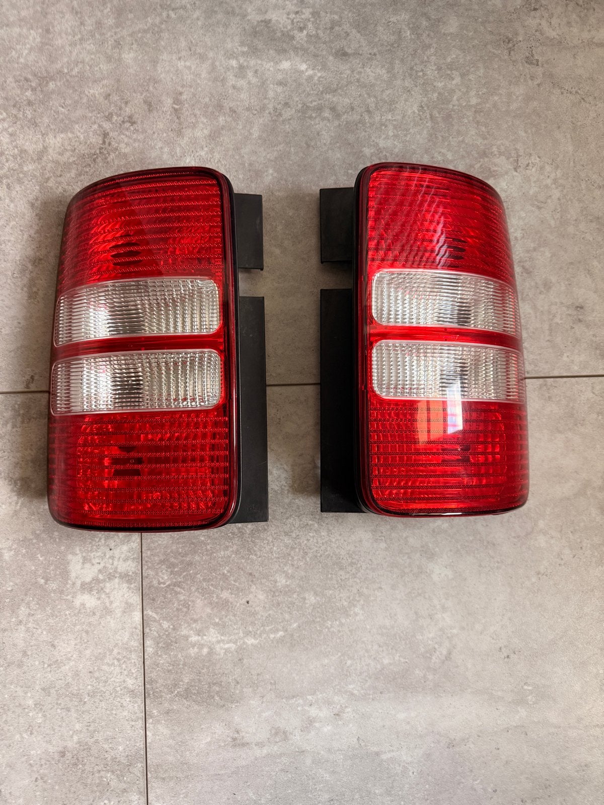 VW Caddy 2K MK3 Achterlichten voor Tweedelige Achterdeur, Auto-onderdelen, Ophalen, Gebruikt, Volkswagen