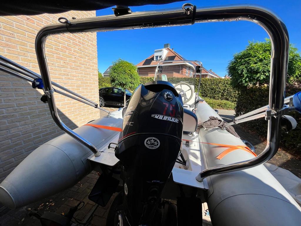 Capelli tempest 450 RIB Evinrude e-tech 75pk + trailer, Watersport en Boten, Gebruikt, Zonnedek, Ophalen, Polyester/glasvezel