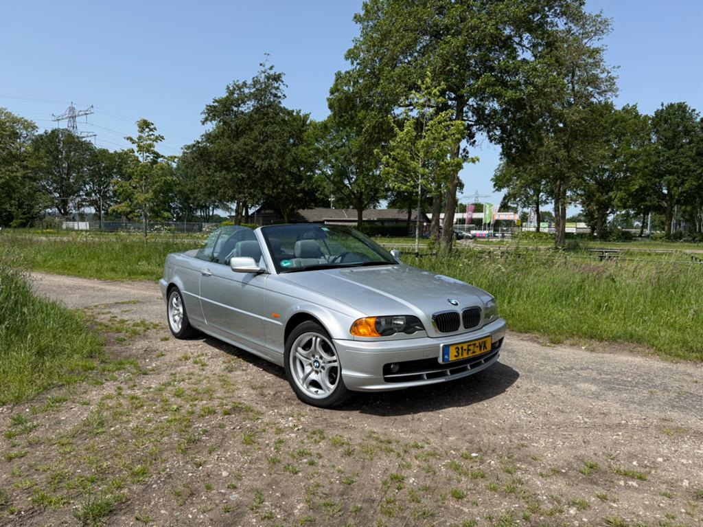 BMW 3-Serie 2.5 323 Cabriolet 2000 2de eigenaar!, Auto's, Achterwielaandrijving, 2494 cc, Cabriolet, 4 stoelen
