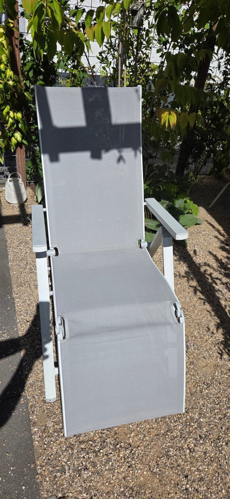 tuin verstelbare ligstoel met kussen, Ophalen, Zo goed als nieuw, Aluminium