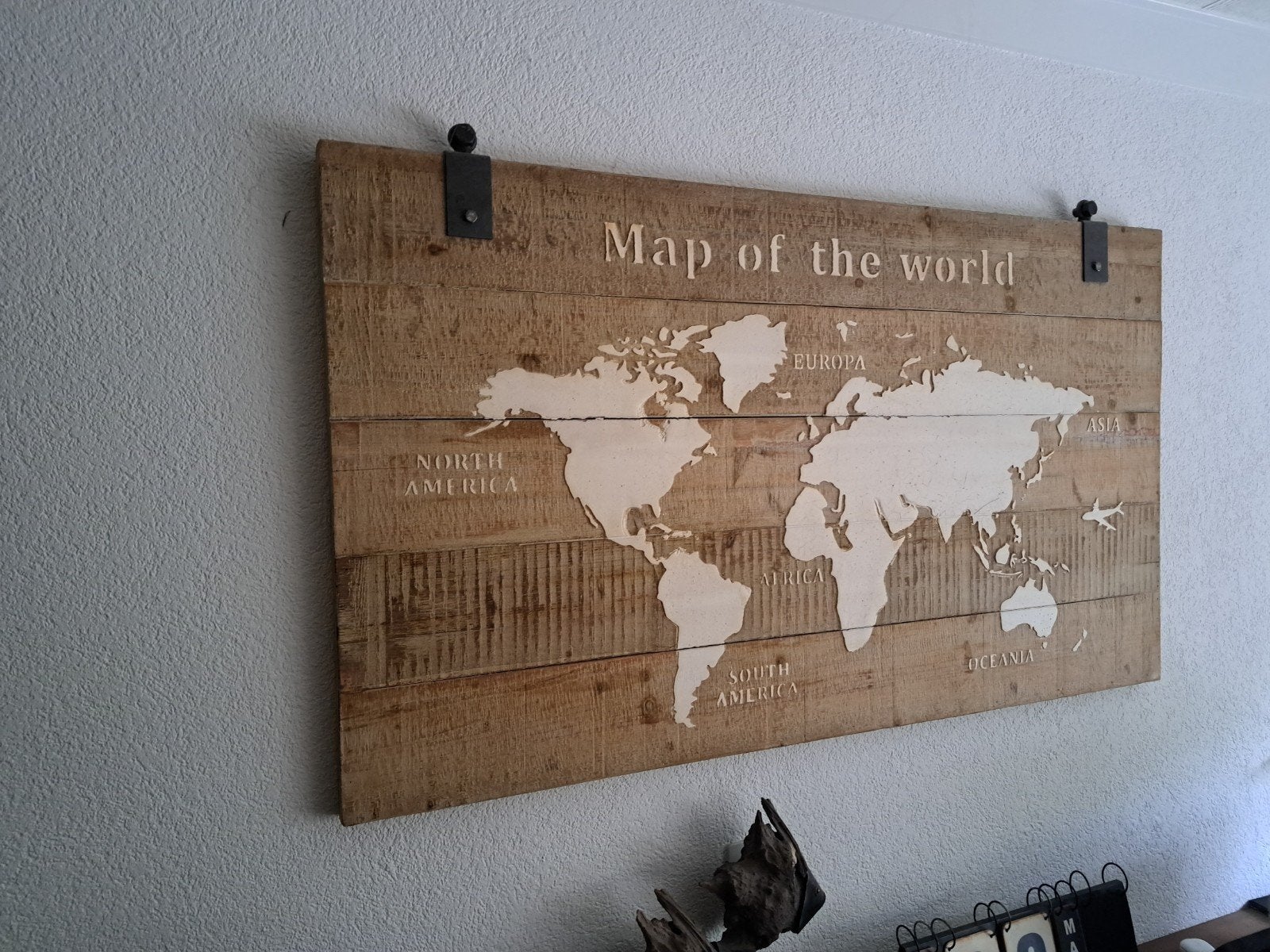 wanddecoratie wereldkaart hout., Ophalen, 140 cm, Industrieel, Zo goed als nieuw