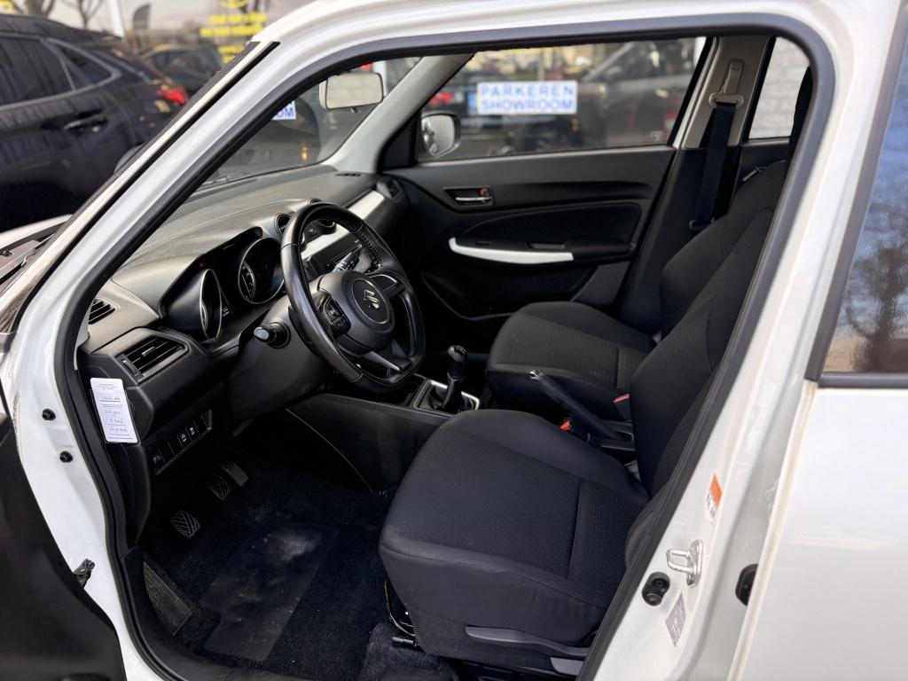Suzuki Swift Airco/Bluetooth 1.2 Comfort Smart Hybrid Adapti, Voorwielaandrijving, Gebruikt, 4 cilinders, 400 kg