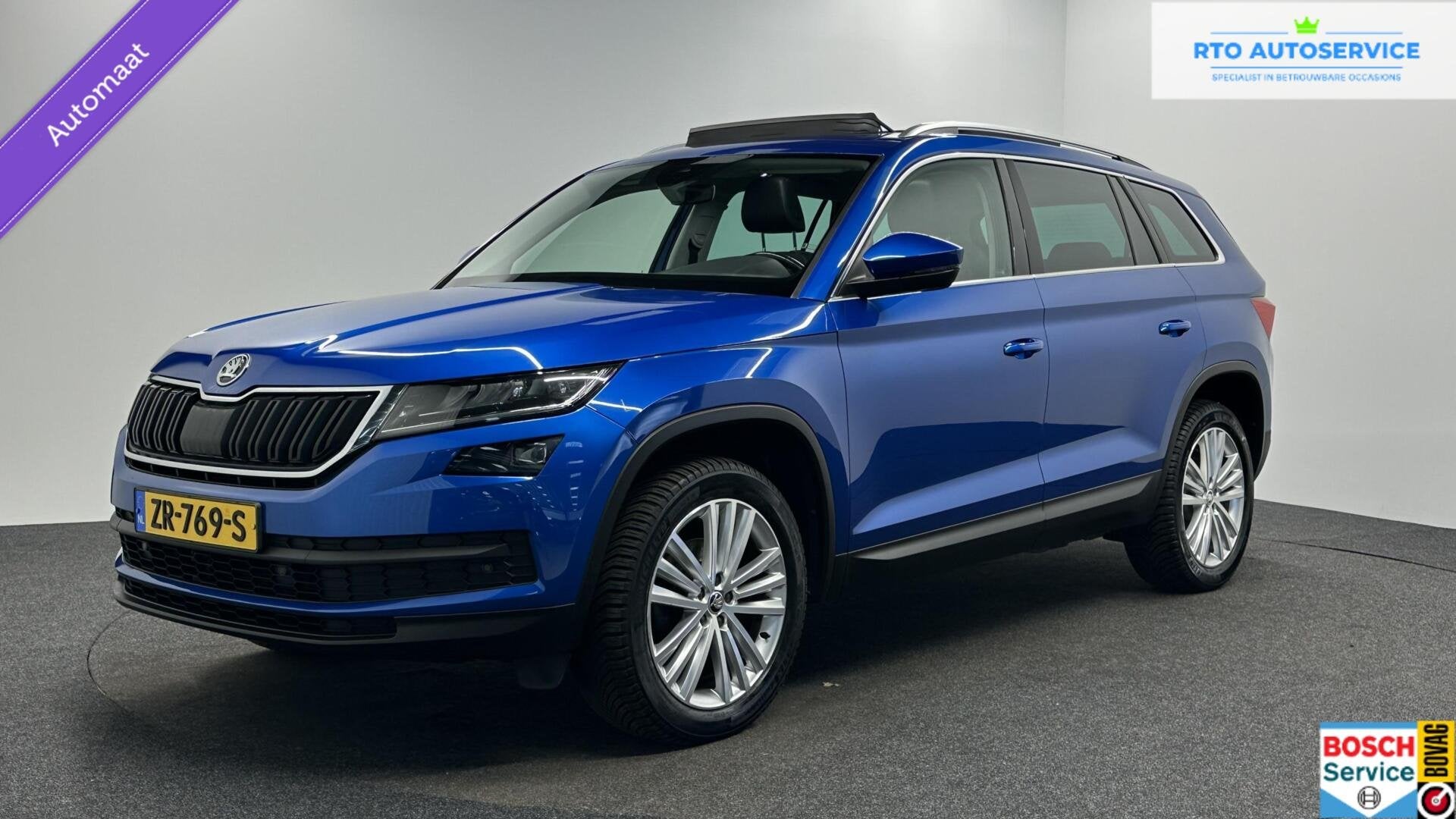 Skoda Kodiaq 1.5 TSI Business Edition PANO TREKHAAK CAMERA C, Auto's, 4 cilinders, Blauw, Origineel Nederlands, Bedrijf