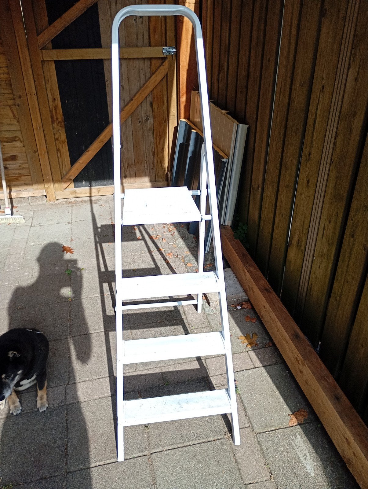 Witte huishoudtrap met 4 treden, Ophalen, Gebruikt, Minder dan 2 meter