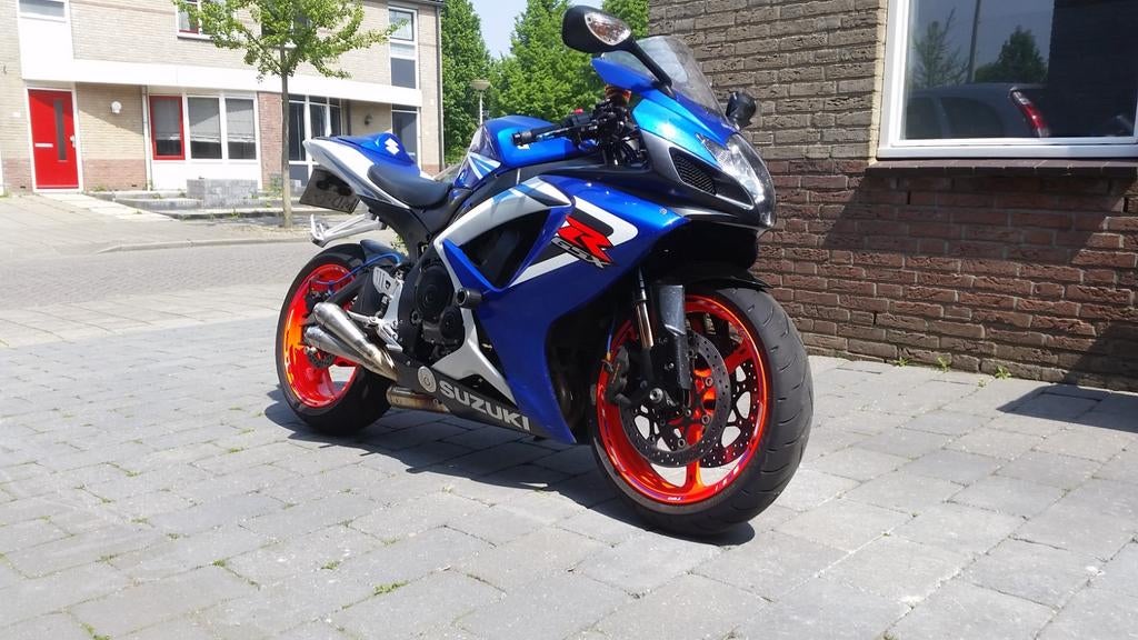 Suzuki GSX-R 750 Sportmotor - Blauw/Wit met Oranje Velgen, 750 cc, Sportuitlaat, 4 cilinders, Motorrijbewijs A