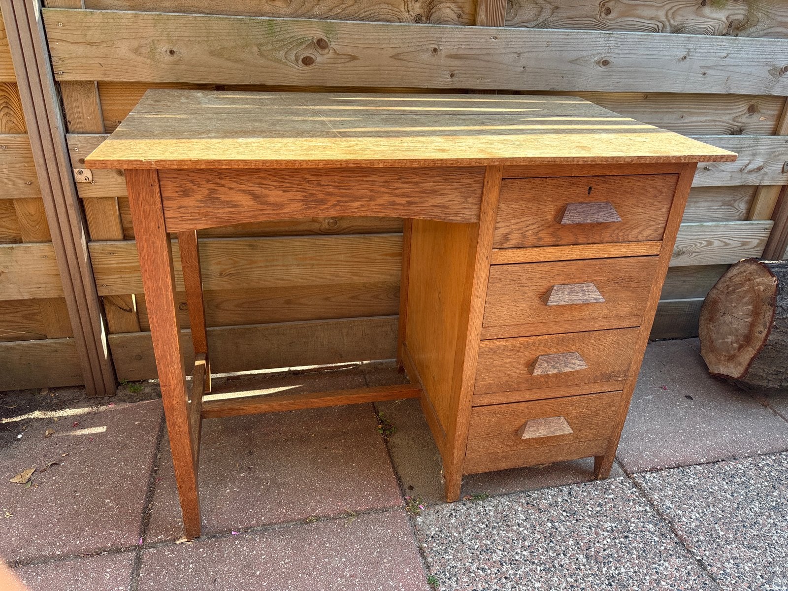 Uniek Antiek Bureau met 4 Lades - Vintage Houten Werktafel, Ophalen