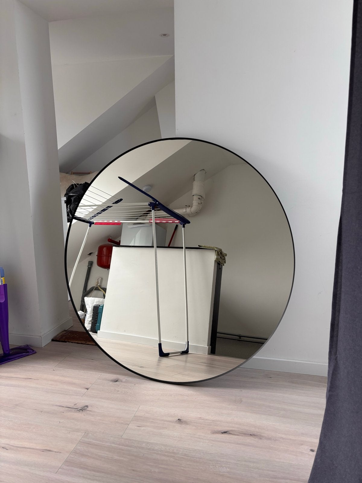 IKEA LINDBYN Ronde Spiegel - Zwart, 110 cm, Huis en Inrichting, Ophalen, 100 tot 150 cm, Rond, Zo goed als nieuw