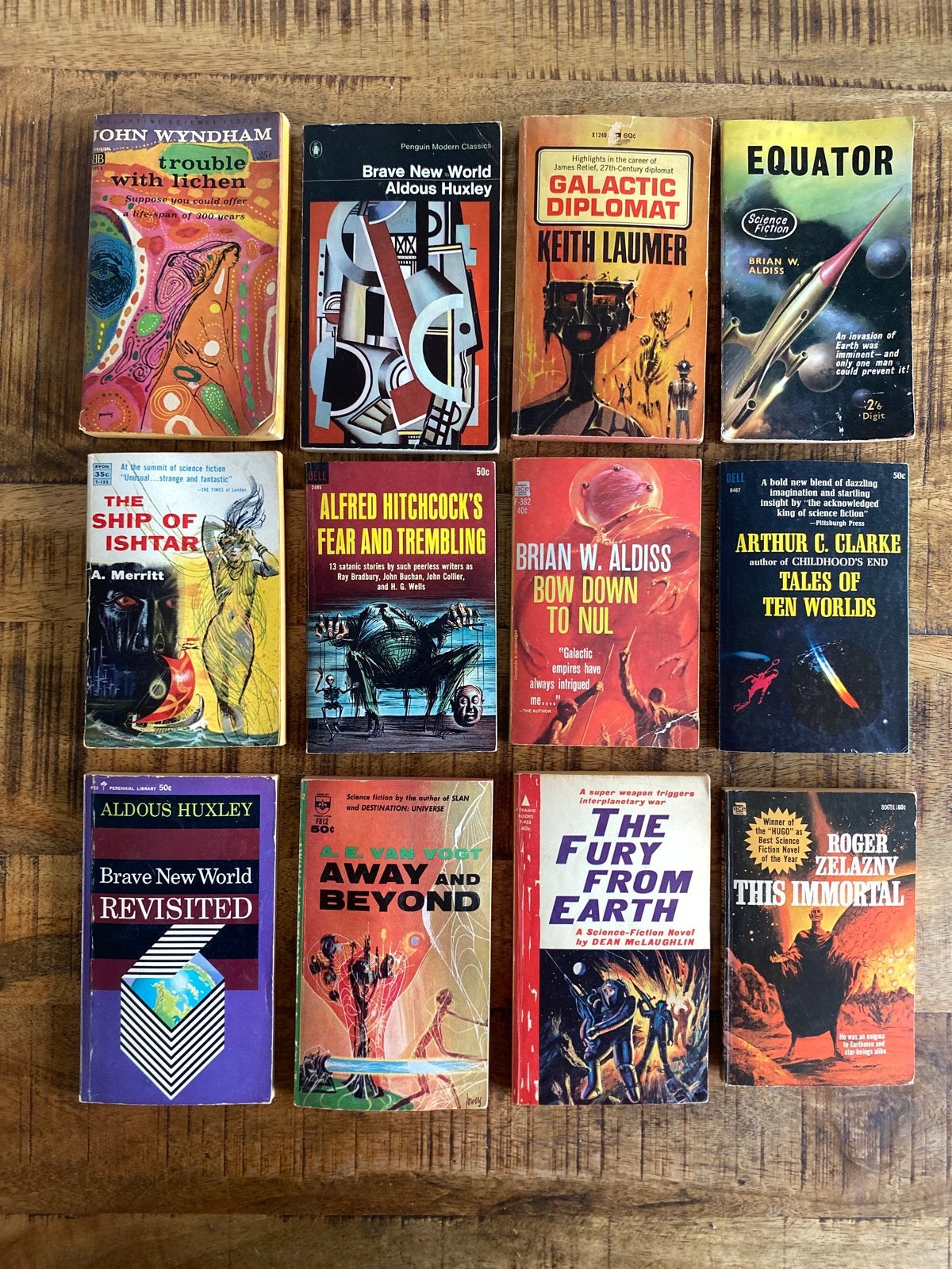 Collectie vintage sciencefiction boeken, Ophalen of Verzenden, Gelezen