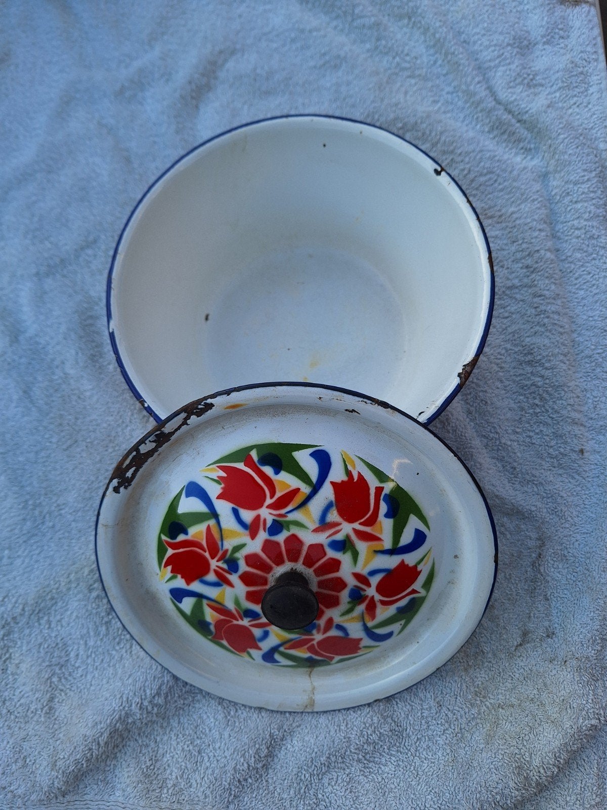 Vintage geëmailleerde kom met deksel - Made in China, Ophalen