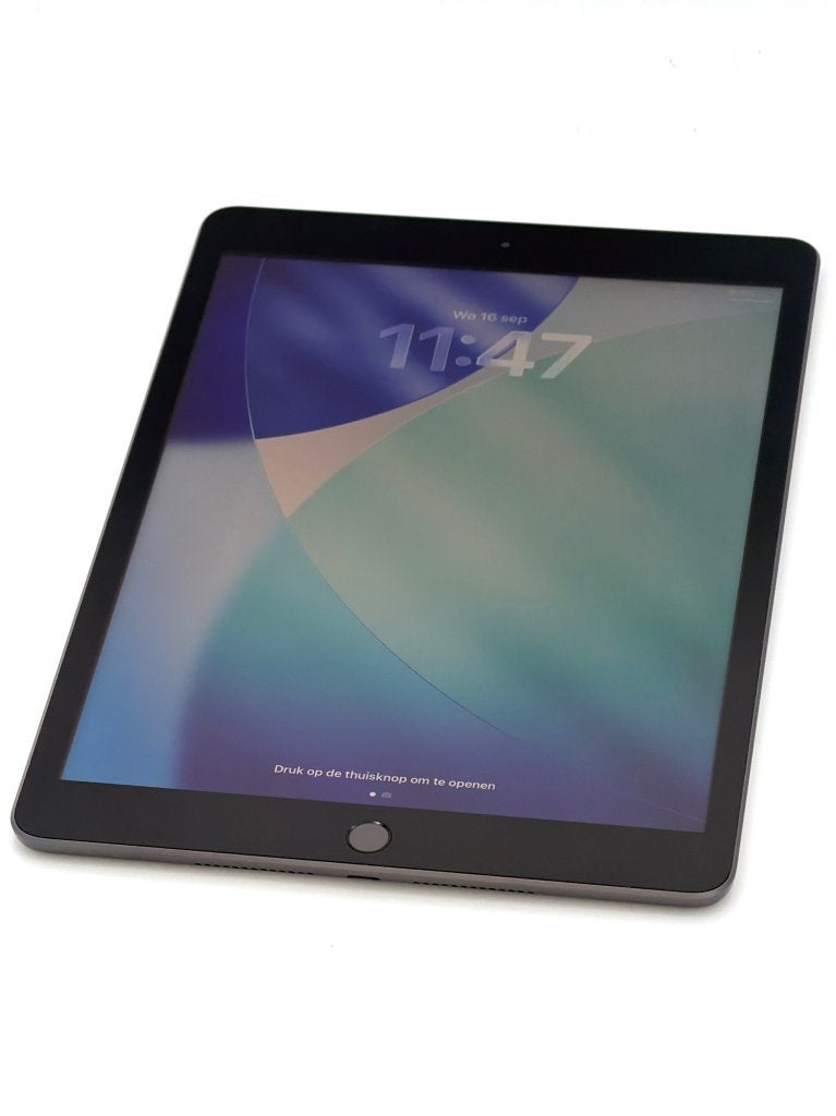 Zeer Mooie iPad 8th gen Black, met 95% batterijconditie!, 10 inch, Gebruikt, 32 GB, Apple