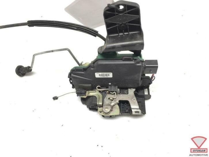 vw skoda vag portierslot deurslot rechts voor 3b2837016h, Gebruikt, Volkswagen, Volkswagen AG, Vw@volkswagen.de