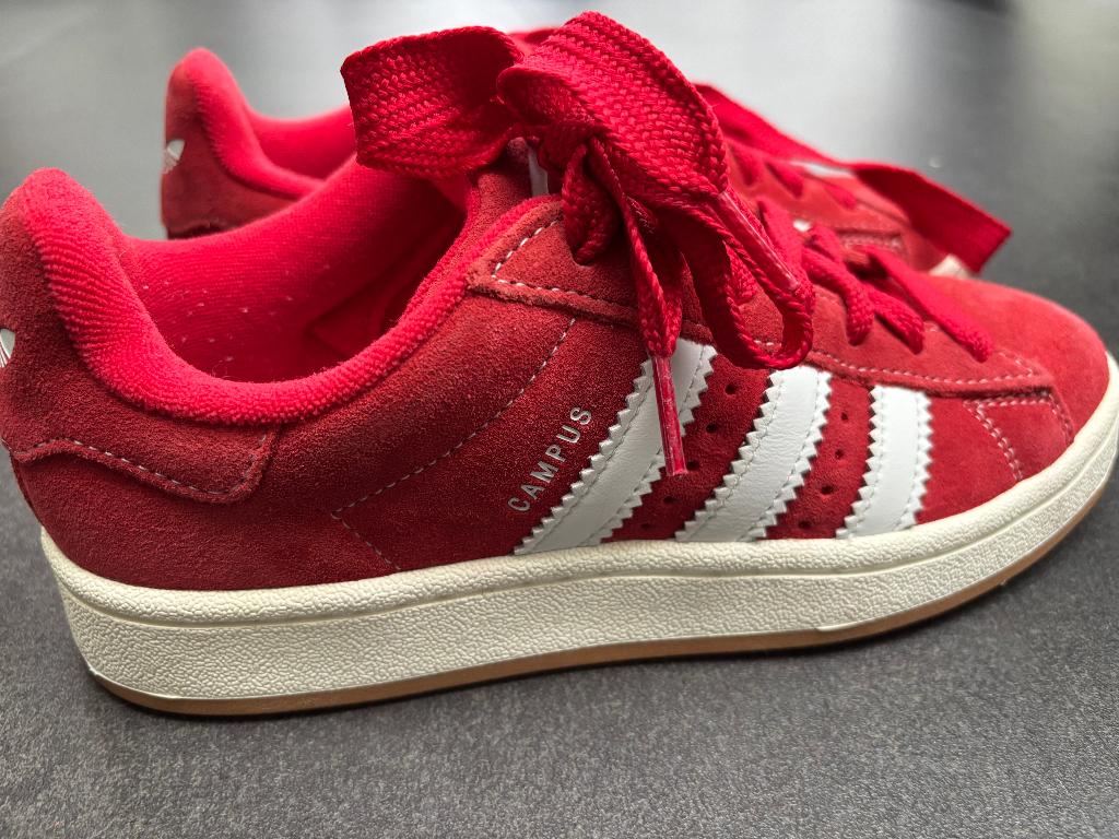 Adidas Campus - de echte - maat 38 - 1x gedragen, Adidas, Ophalen of Verzenden, Rood, Sneakers of Gympen
