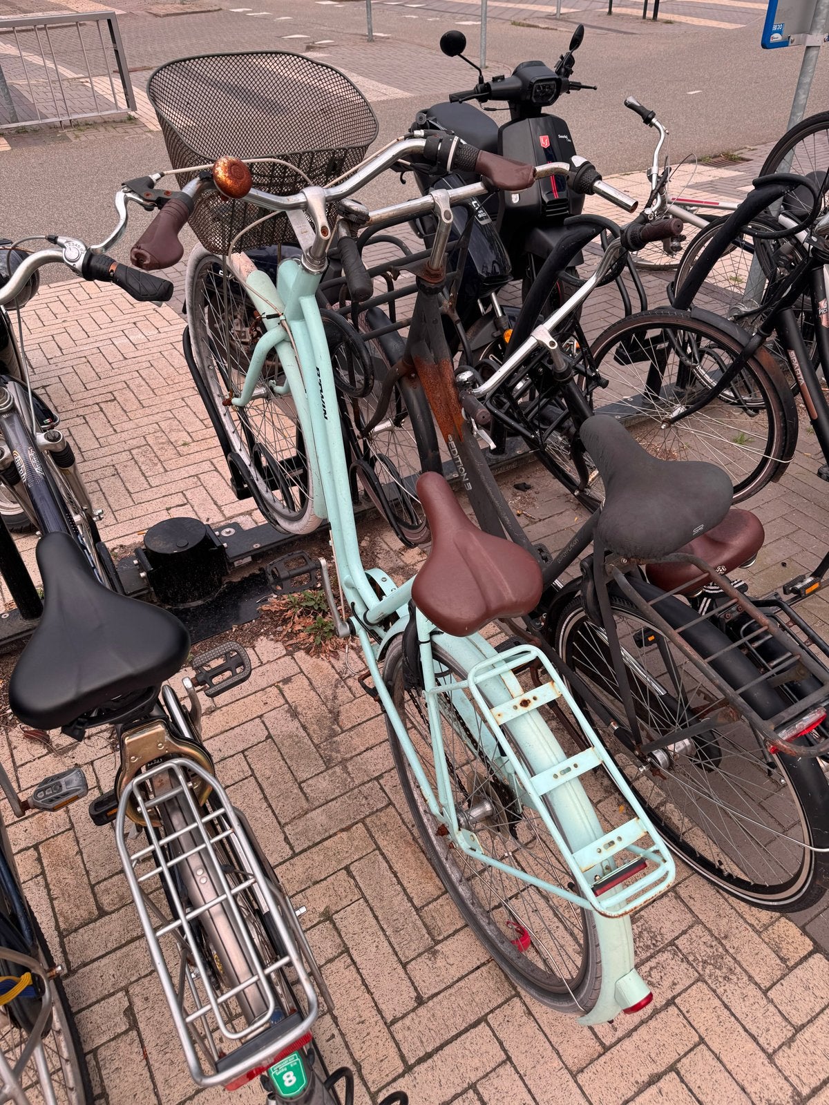 City bike dames, Gebruikt, Velgrem, Versnellingen, Ophalen