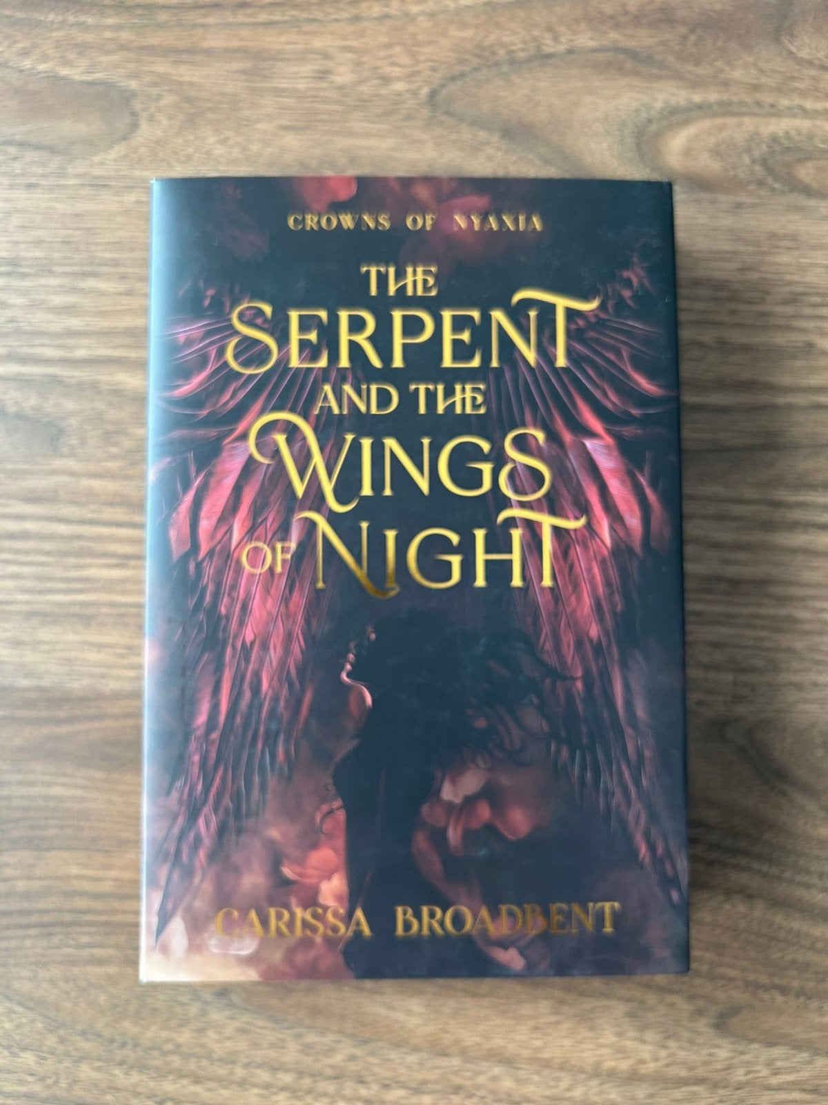 The Serpent & The Wings of Night The Bookish Box Exclusive, Boeken, Ophalen of Verzenden, Nieuw