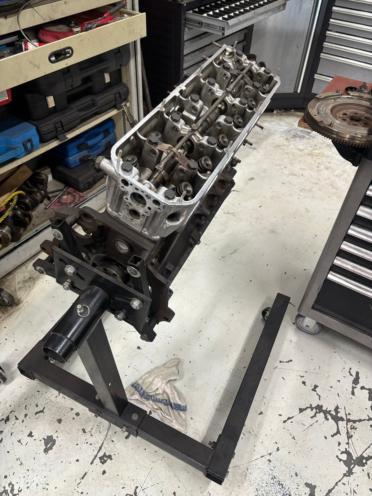 BMW M30B34 motorblok met versnellingsbak en onderdelen, Auto-onderdelen, Motor en Toebehoren, Ophalen, Gebruikt, BMW