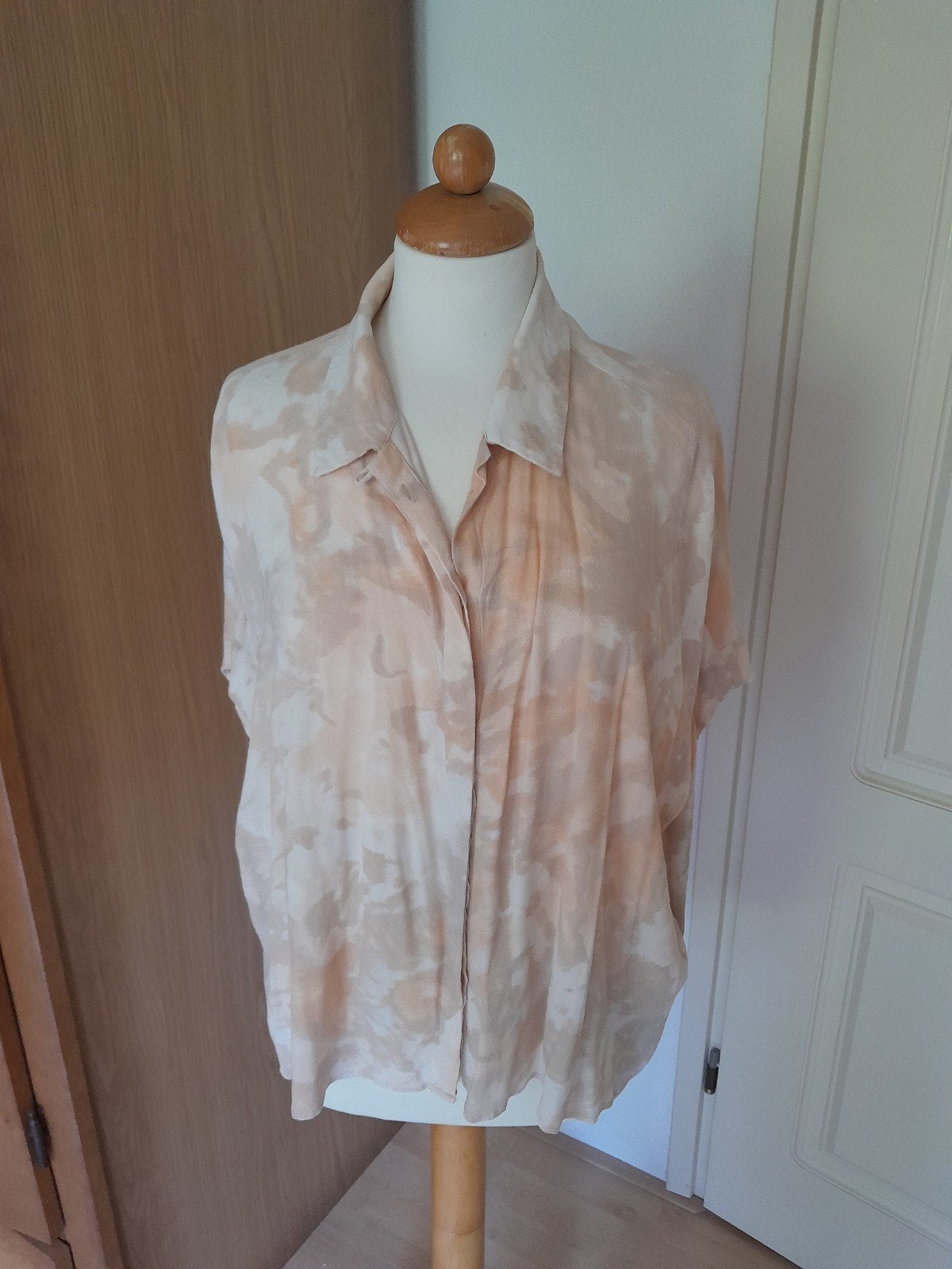 Leuk oversized zomerbloesje van Someday valt als L, Someday, Verzenden, Zo goed als nieuw, Maat 42/44 (L)