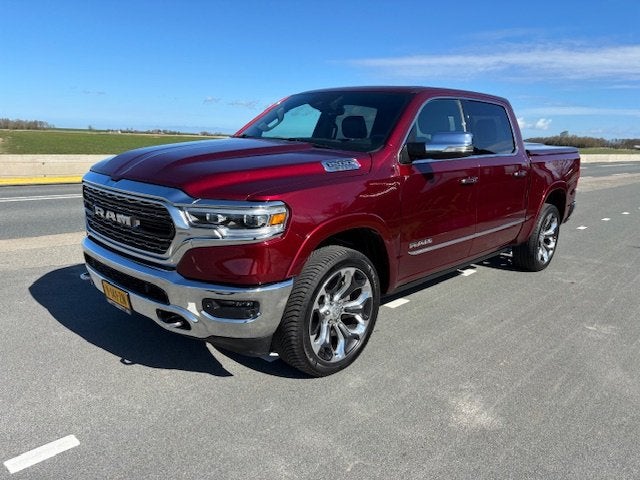 Ram 1500 limited lpg pano lucht financiring v/a 350 p/m, Auto's, Bestelauto's, 389 pk, Gebruikt, 5654 cc, 2547 kg