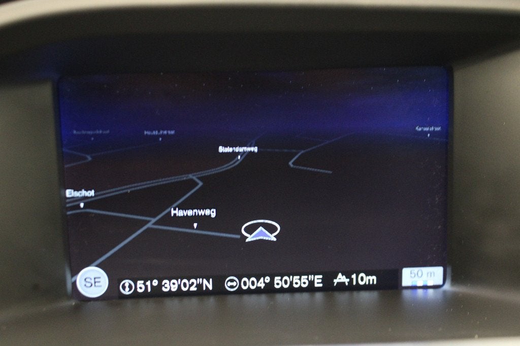 Volvo V60 Cross Country 2.0 D3 Momentum |Stoelverwarming|, Auto's, Volvo, Voorwielaandrijving, 4 cilinders, Leder en Stof, Automatische klimaatregeling