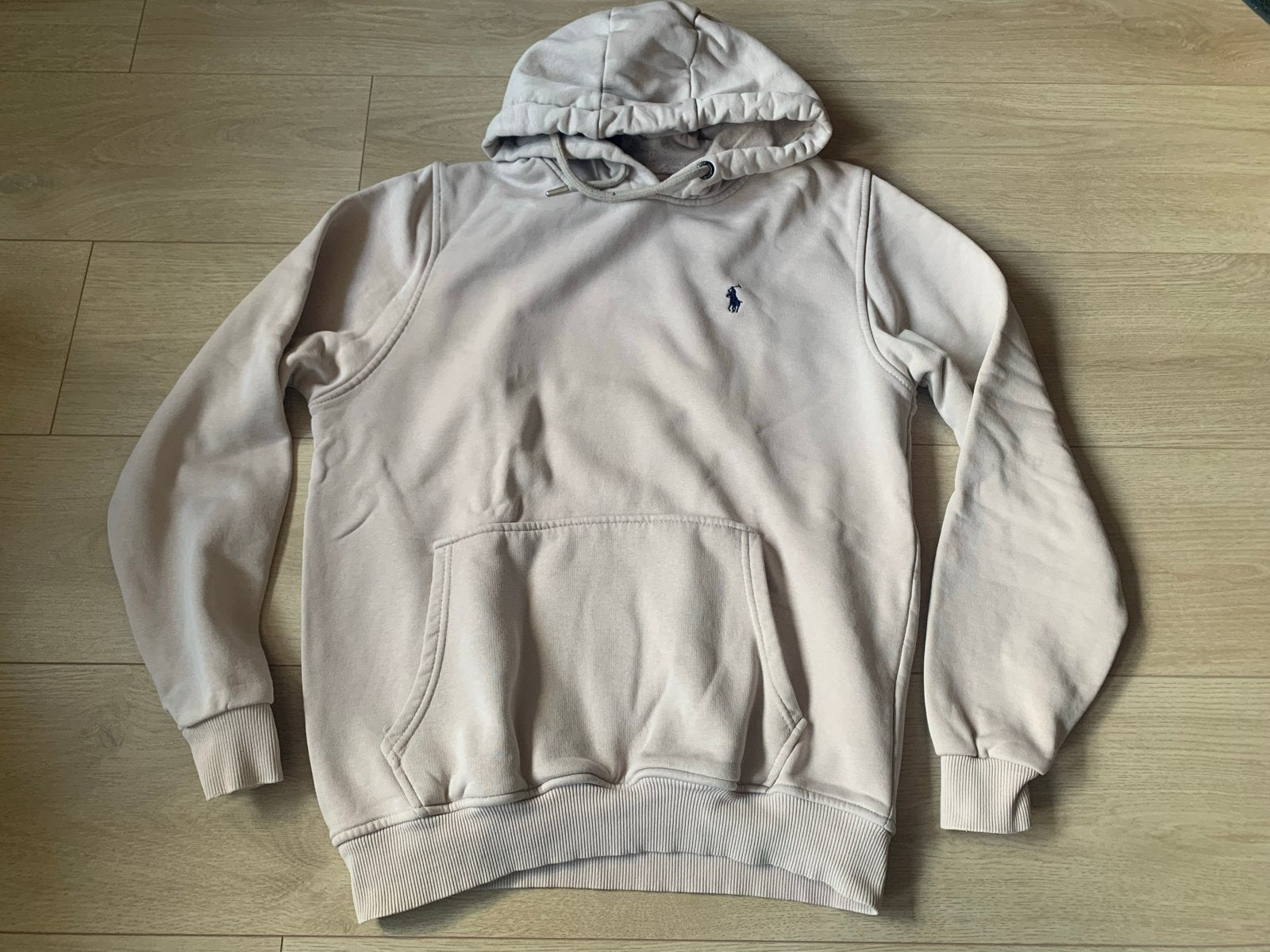 Beige capuchontrui - Maat L (valt als M), Ophalen of Verzenden, Gedragen, Maat 48/50 (M), Beige