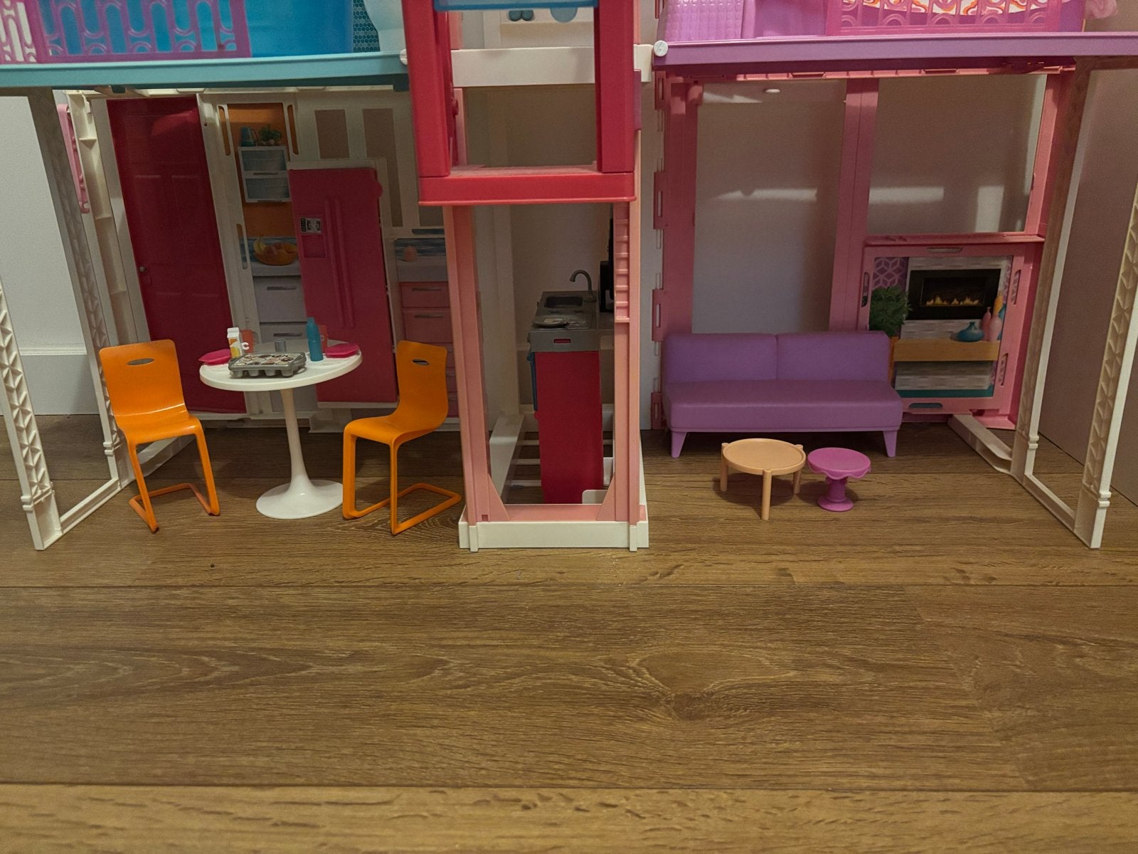 Barbie Droomhuis met accessoires, Kinderen en Baby's, Speelgoed | Poppen, Ophalen of Verzenden, Zo goed als nieuw, Barbie