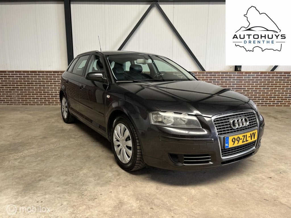 Audi A3 Sportback 1.4 TFSI Attraction Pro Line AIRCO/TREKHAA, Auto's, Audi, Voorwielaandrijving, Gebruikt, 680 kg, 4 cilinders