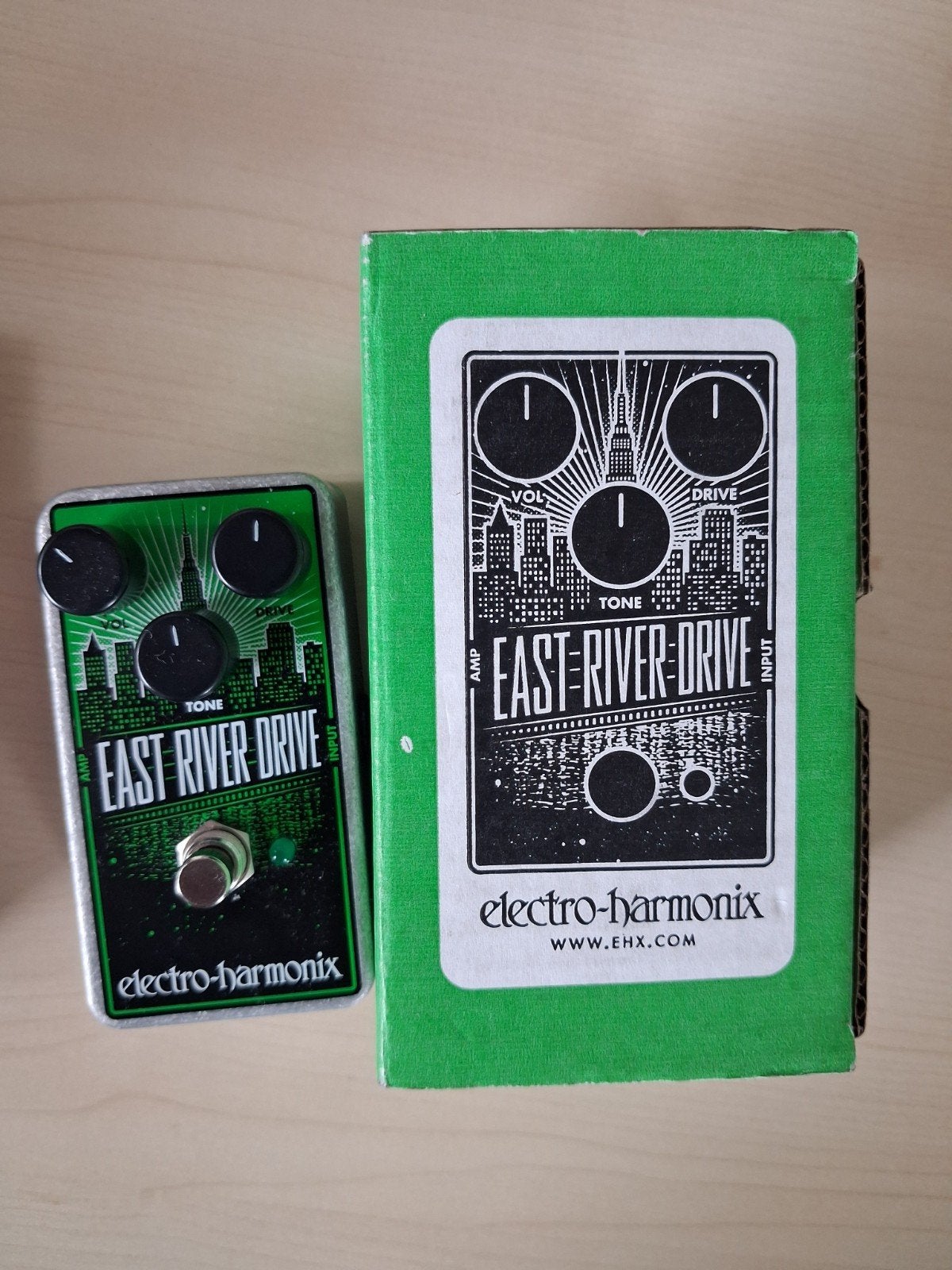 East River Drive overdrive pedaal Electro Harmonix EHX, Muziek en Instrumenten, Effecten, Ophalen, Volume