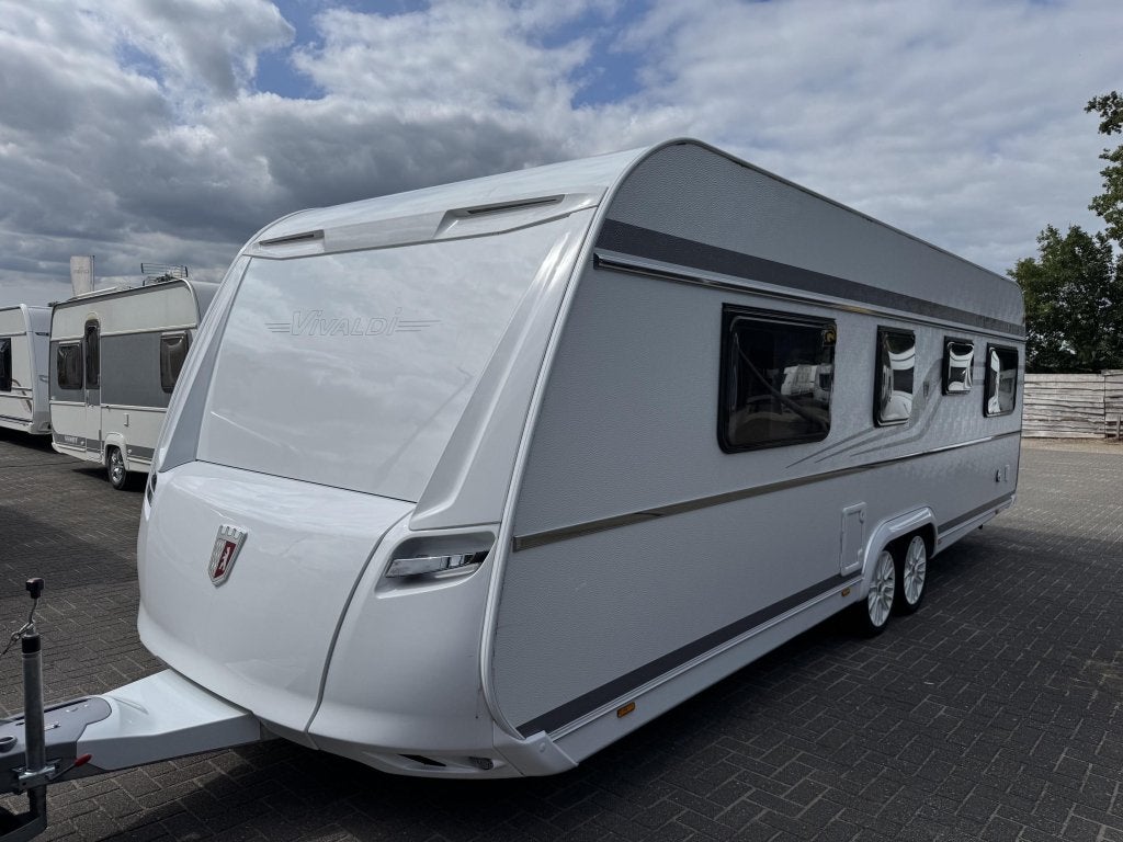Tabbert Vivaldi 685 DF 2023 | Airco, Caravans en Kamperen, Rondzit, Tabbert, Bedrijf, 6 tot 7 meter