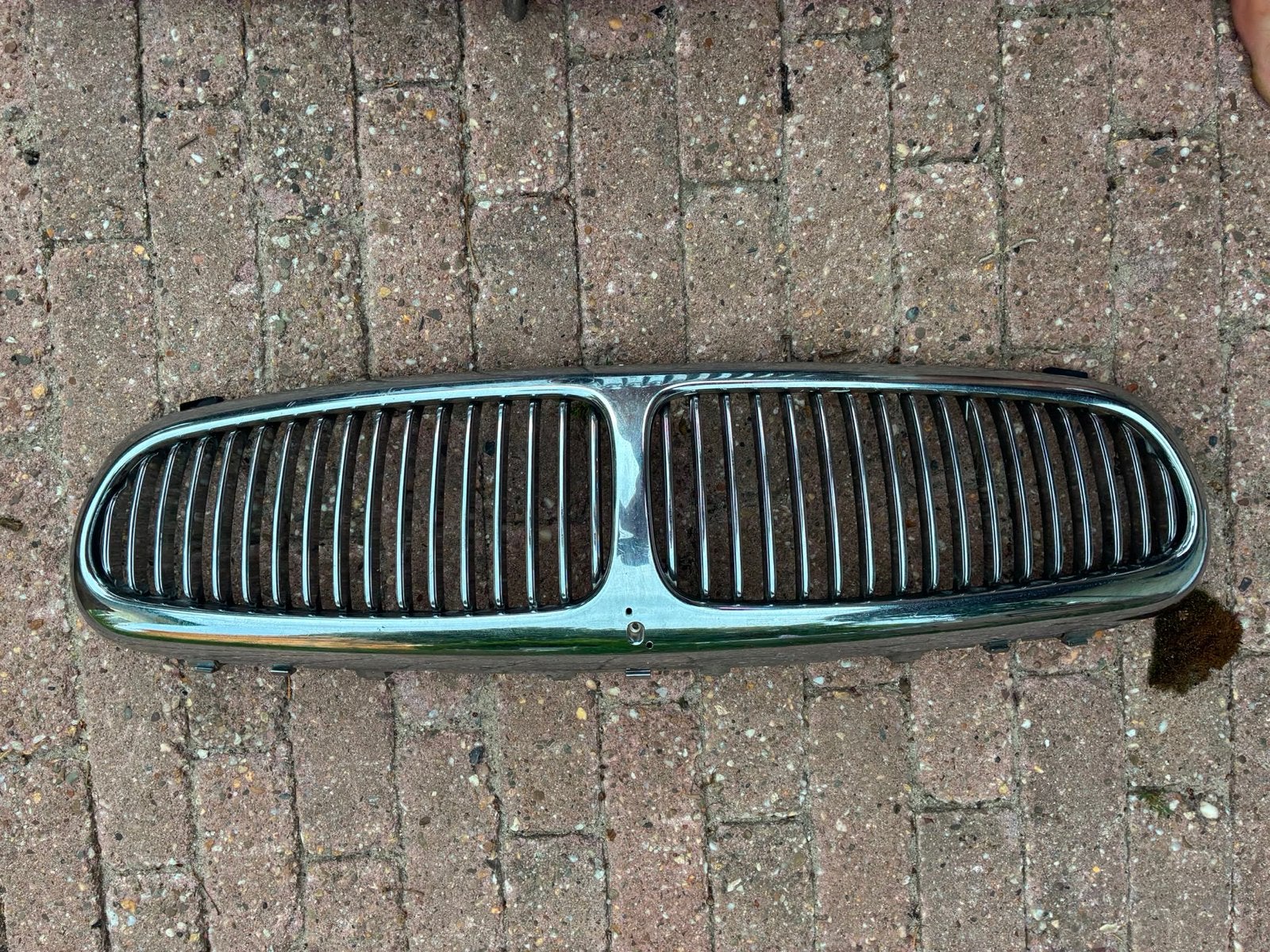 Schuurvondst diverse autogrillen, Ophalen of Verzenden, Gebruikt, Voor, Bumper