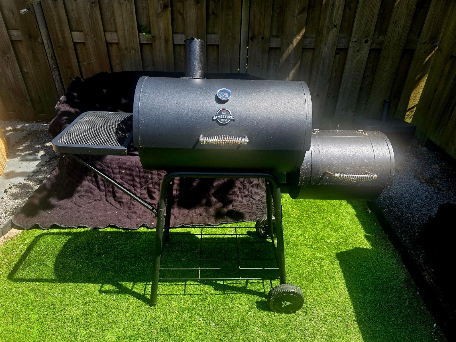 Jamestown Grill Smoker BBQ met originele hoes, Ophalen, Gebruikt, Jamestown, Met accessoires