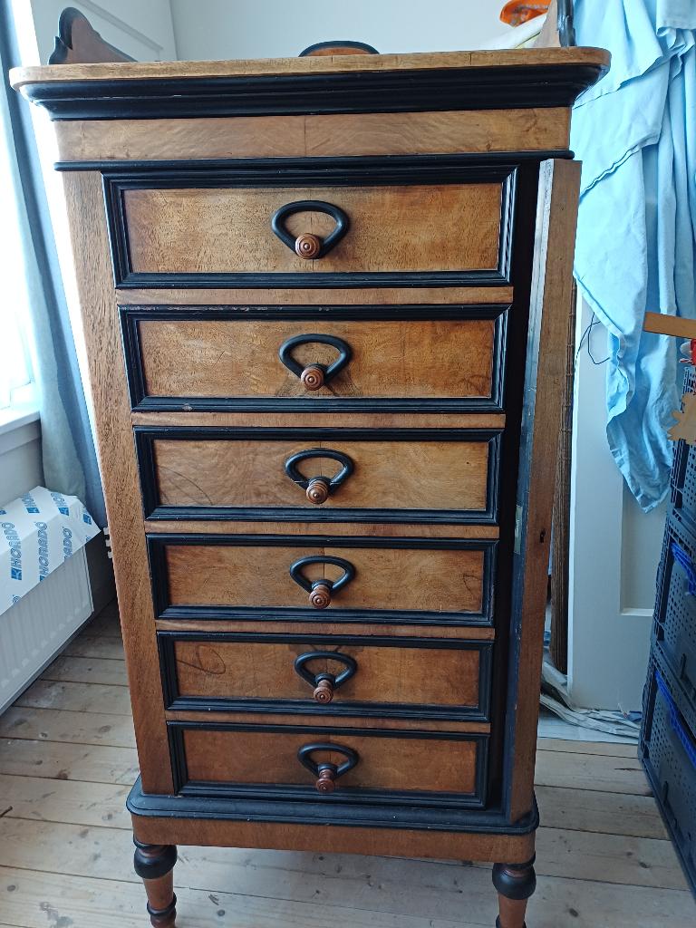 Antieke Chiffoniere ladenkast, Ophalen