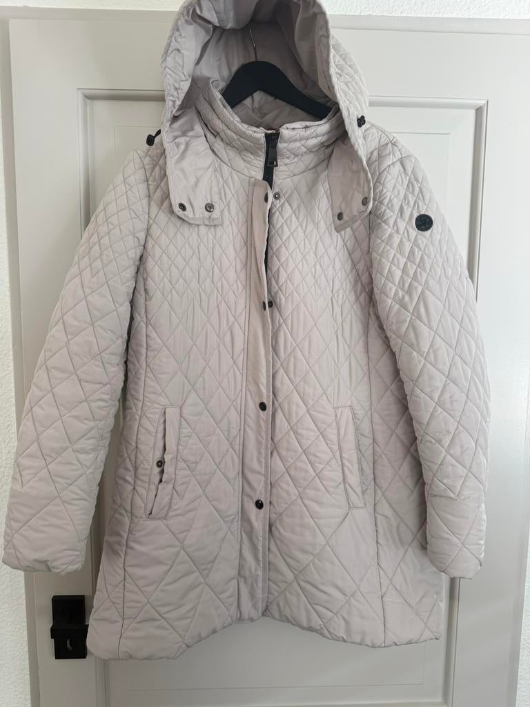 Fuchs Schmitt dames jas, Ophalen of Verzenden, Zo goed als nieuw, Maat 42/44 (L), Beige