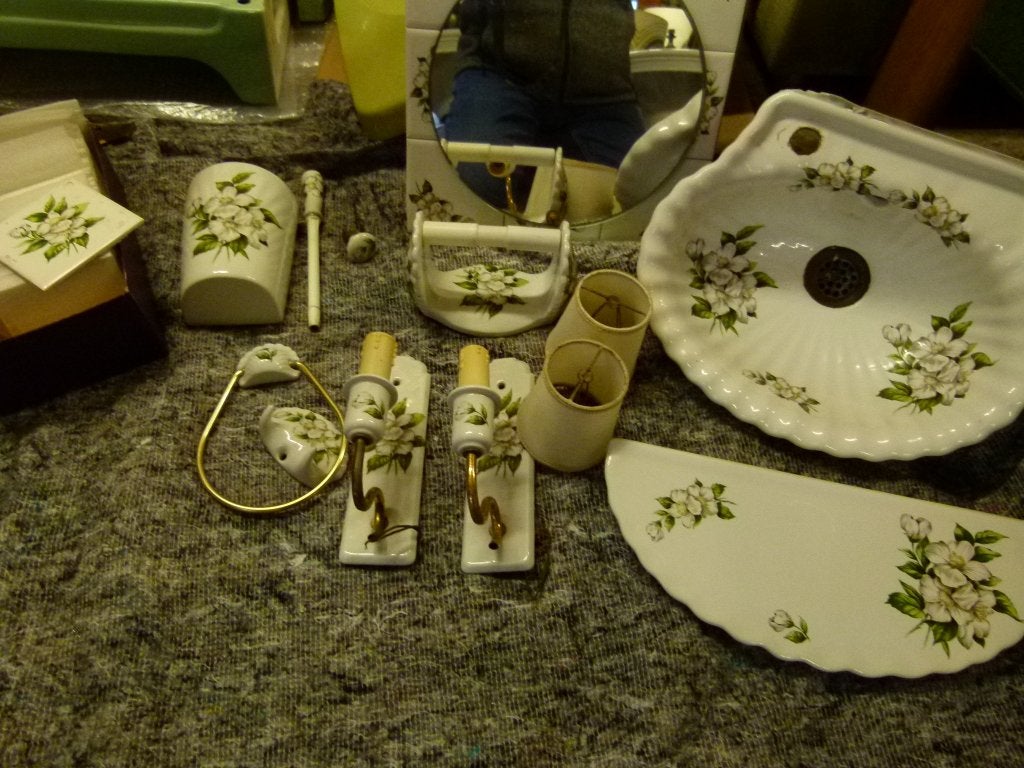vintage set Porcelaine de Paris wastafel lavabo, Ophalen, Zo goed als nieuw, Steen, Overige typen
