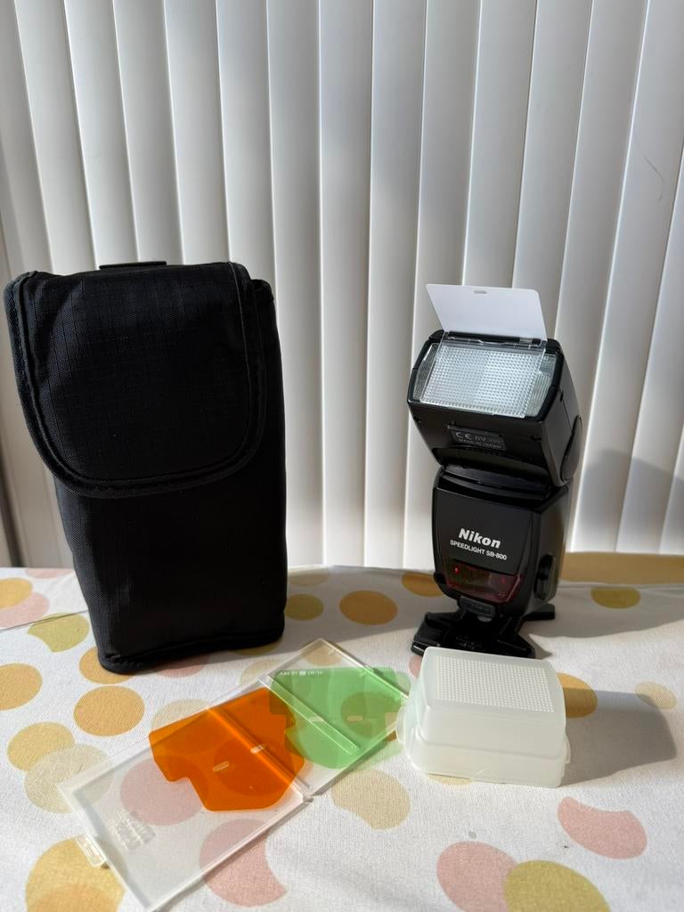 Nikon SB-800, Audio, Tv en Foto, Fotografie | Flitsers, Ophalen of Verzenden, Zo goed als nieuw, Nikon, Kantelbaar