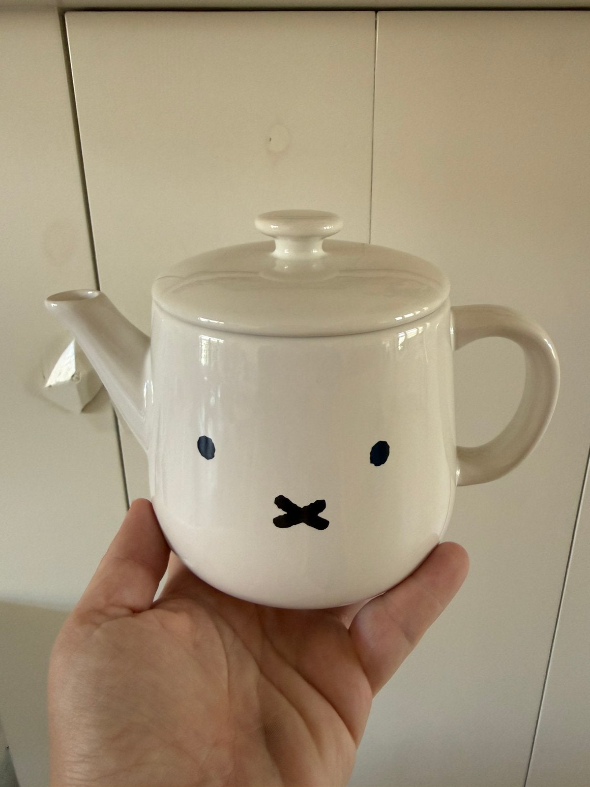 Nijntje theepot, Ophalen, Zo goed als nieuw, Overige materialen, Pot, Bus of Blik