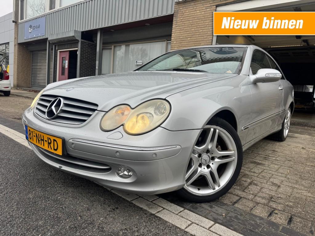 Mercedes-benz CLK-KLASSE 320 Elegance LEER YOUNGTIMER DAK NA, Auto's, Automaat, Achterwielaandrijving, Gebruikt, Parkeersensor