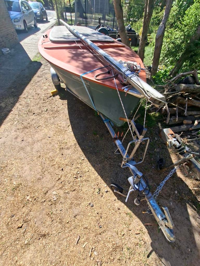 Open zeilboot, volksboot, inclusief trailer, Watersport en Boten, Open zeilboten, Gebruikt, 3 tot 6 meter, Polyester, Geen motor