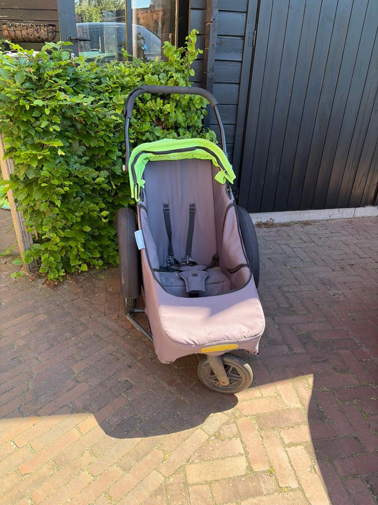 Kinderfietskar / wandelwagen - twinny load, Ophalen, Gebruikt, Opvouwbaar, 20 tot 40 kg