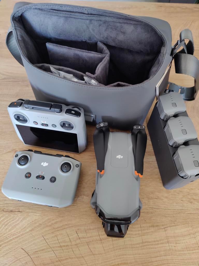 DJI air 3, Audio, Tv en Foto, Drones, Ophalen of Verzenden, Nieuw