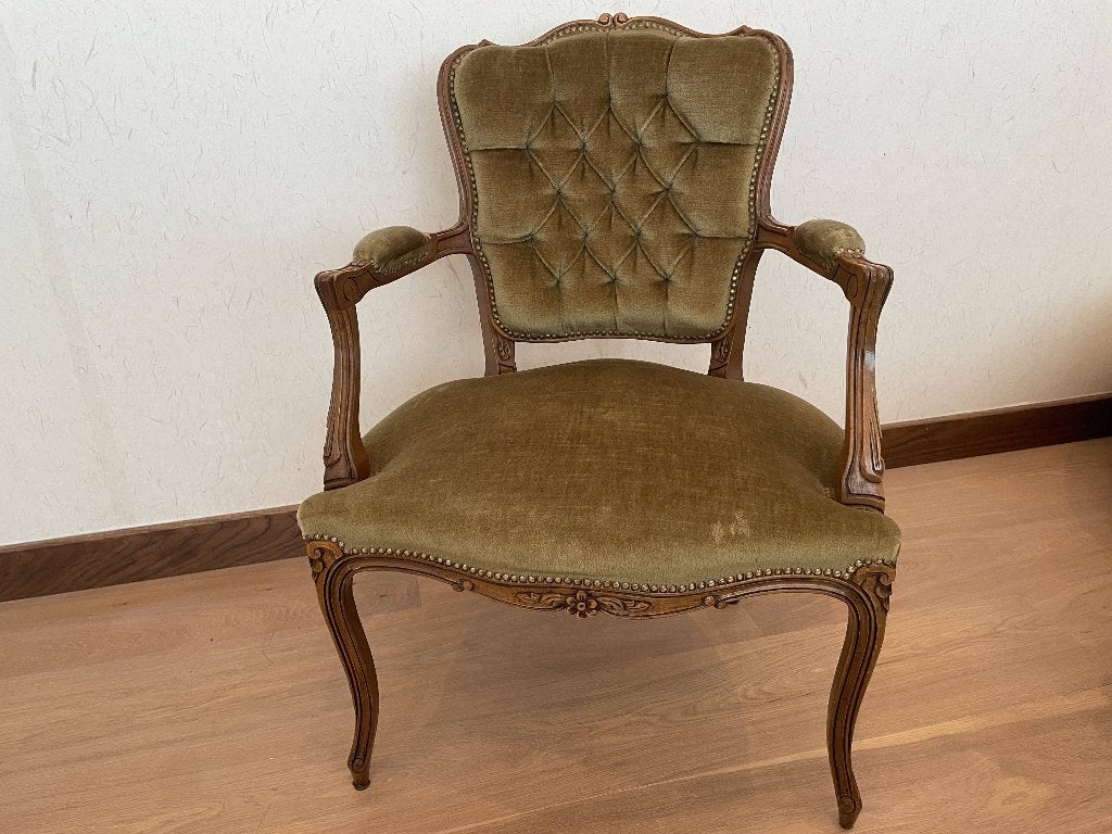 Antieke fauteuil in Lodewijk XV-stijl, groen fluweel, Ophalen, Hout, Gebruikt, Lodewijk XV, Antiek, Klassiek