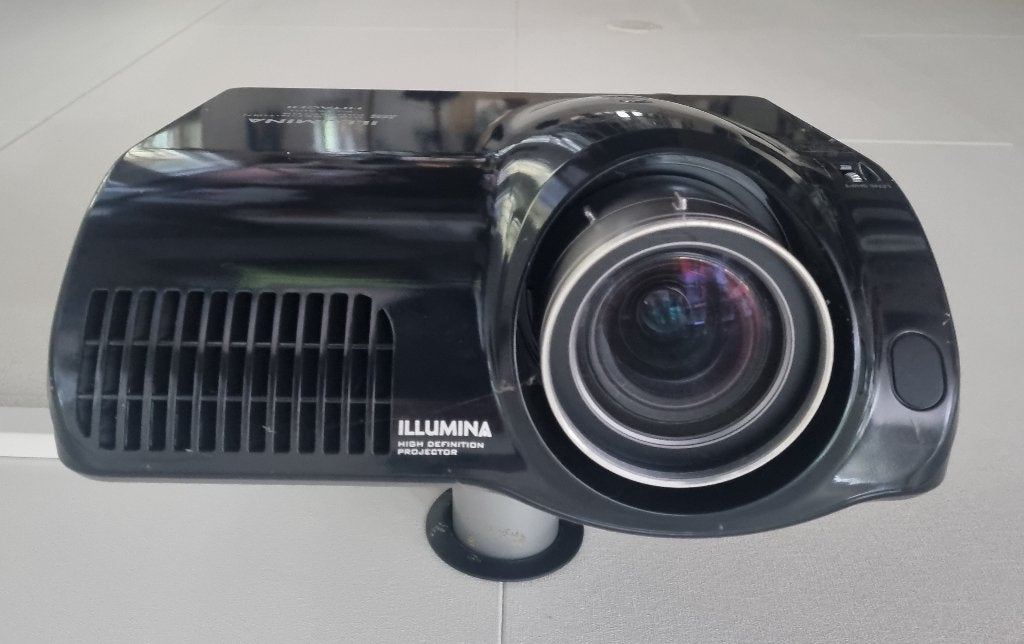 Hitachi Illumina HD Projector PJ-TX300, Ophalen, Full HD (1080), Hitachi, Gebruikt