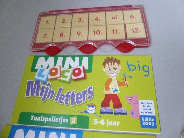 Mini Loco met 2 boekjes zgan!, Ophalen of Verzenden, Zo goed als nieuw, Taal en Lezen