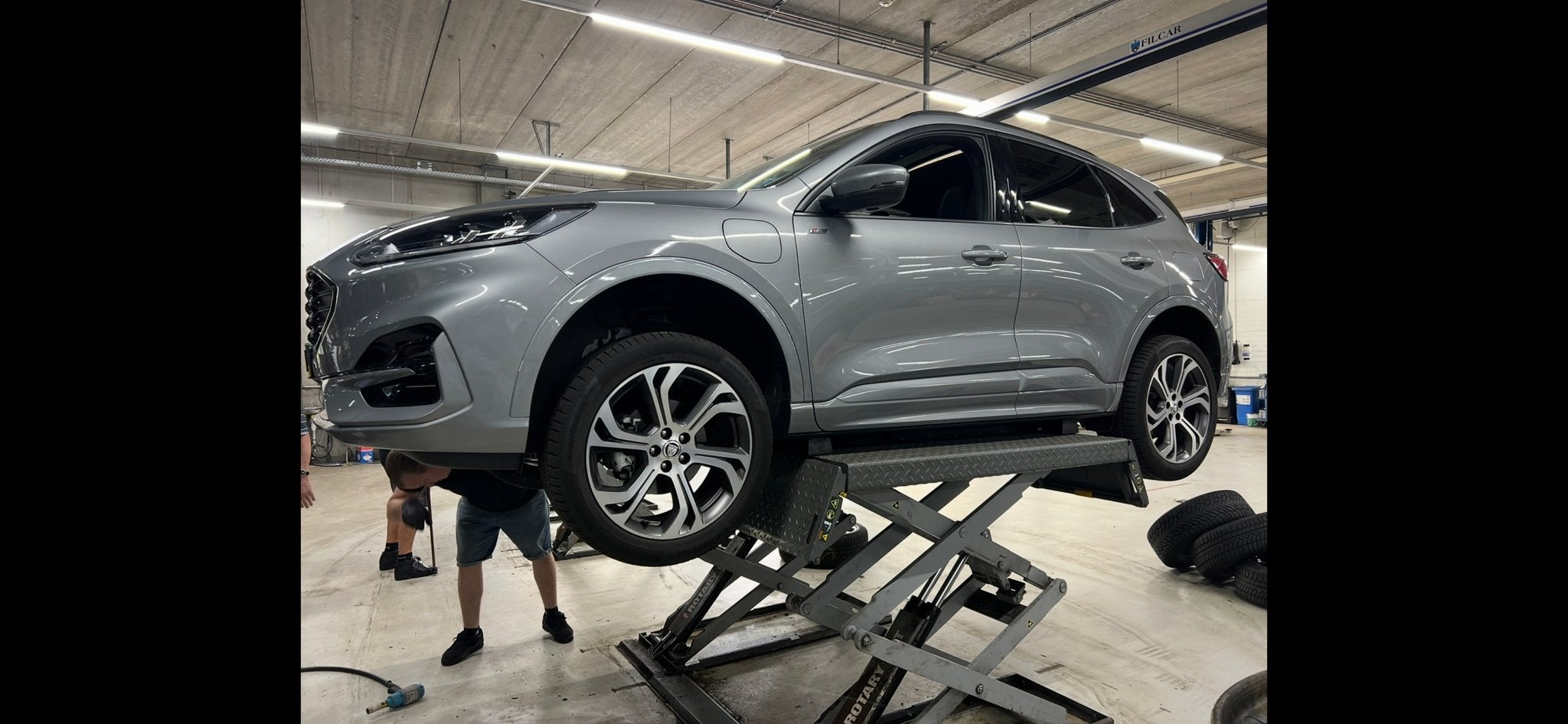 20 inch velgen met Continental 255/45/20 banden, Auto-onderdelen, Banden en Velgen, Ophalen, Gebruikt, 255 mm, Banden en Velgen