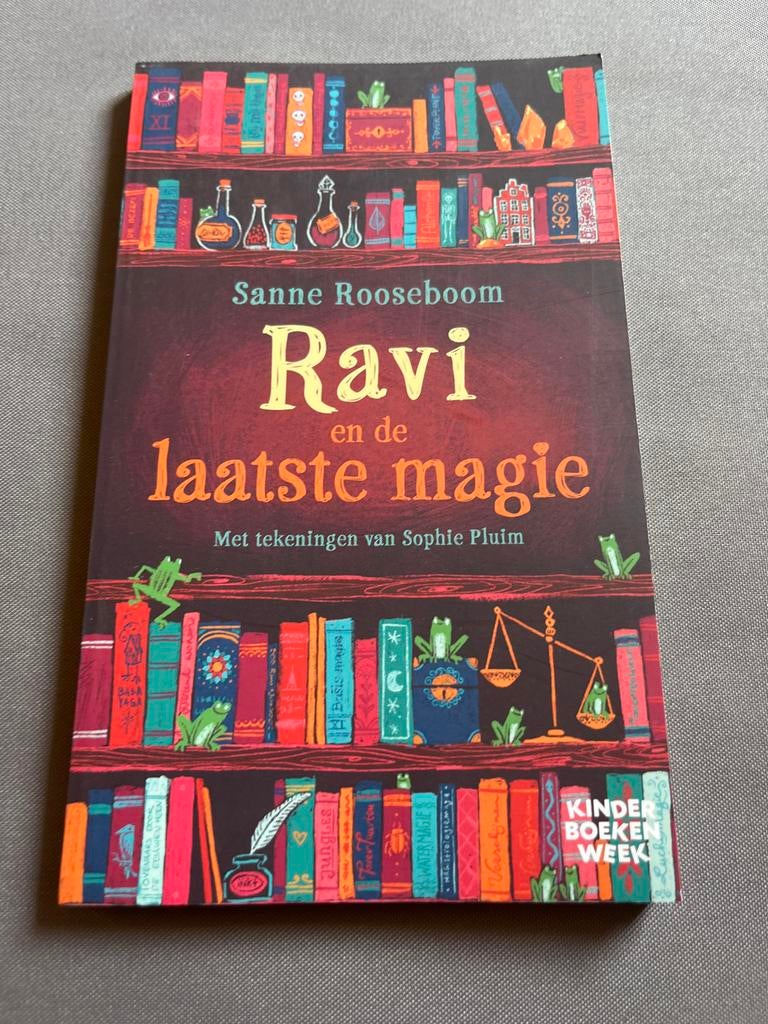 Ravi en de laatste magie - Sanne Rooseboom, Ophalen of Verzenden, Zo goed als nieuw