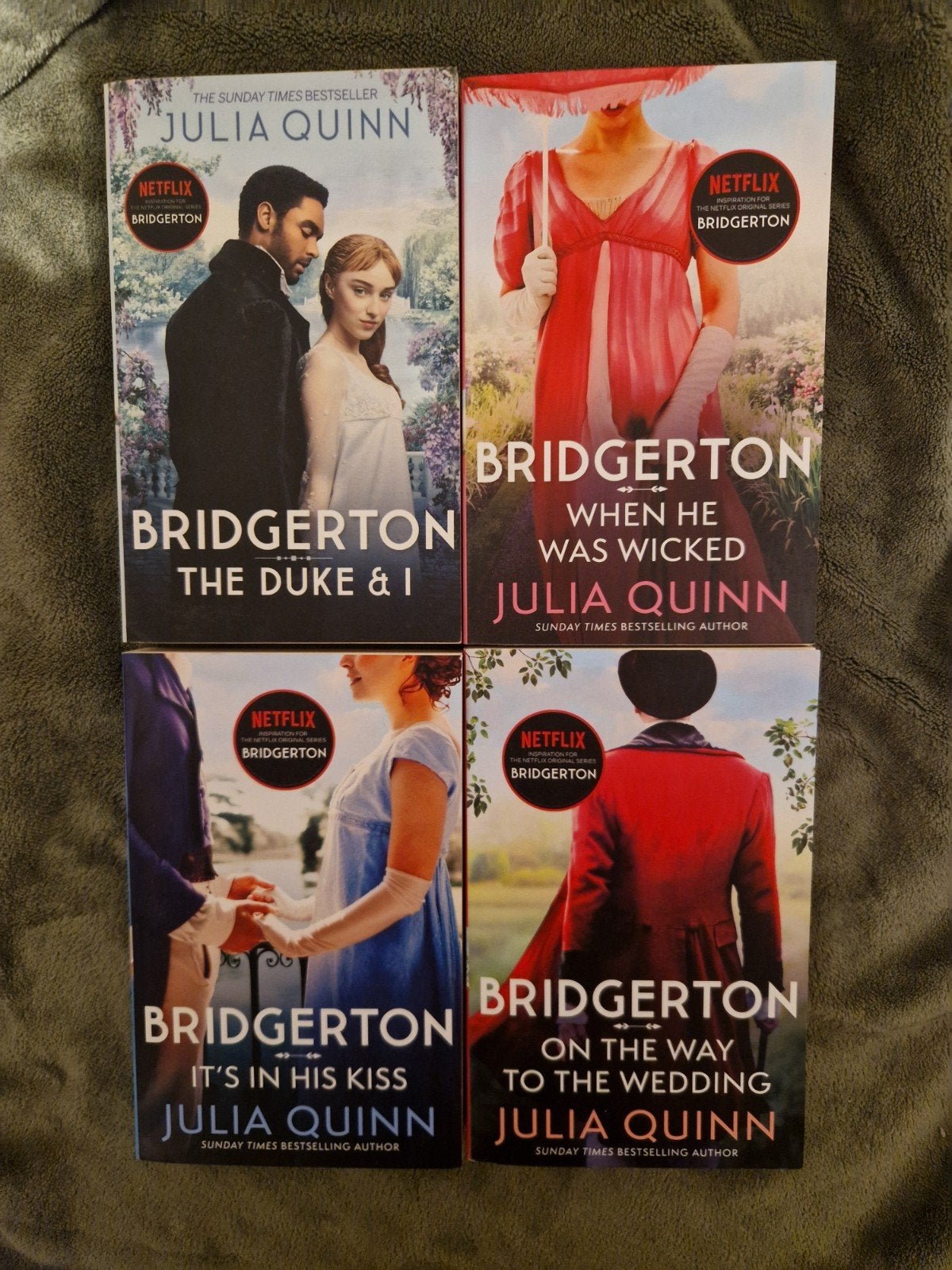 4 Engelstalige Bridgerton boeken, Boeken, Ophalen of Verzenden, Zo goed als nieuw