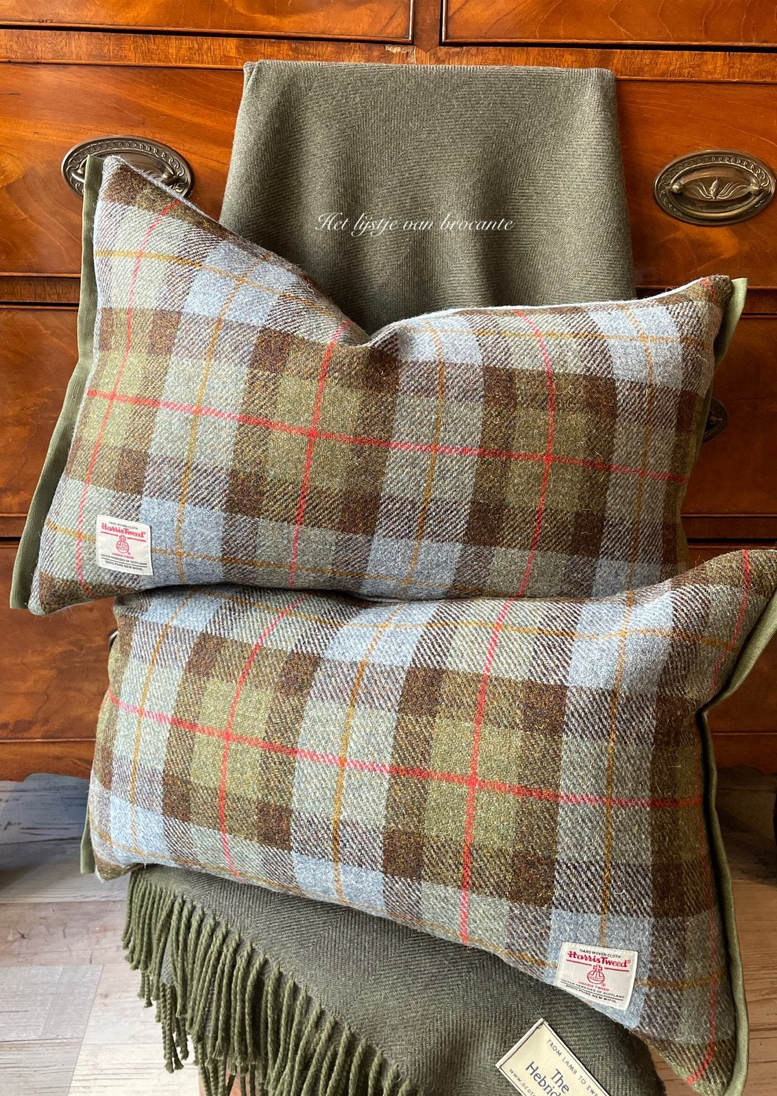 Handgemaakte wollen woonkussen set Harris Tweed MacLeod blue, Westdijk 41 3241 GT Middelharnis, Overige kleuren, Info@lijstjevanbrocante.nl