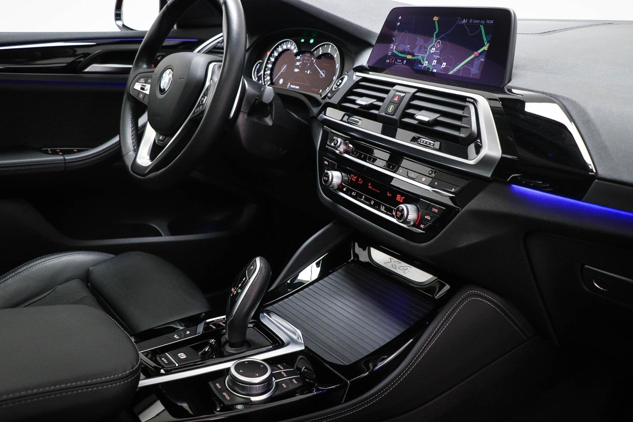 BMW X4 xDrive20i X-Line High Executive | PANORAMADAK | HEAD, Auto's, Automaat, Gebruikt, 4 cilinders, Met garantie (alle)