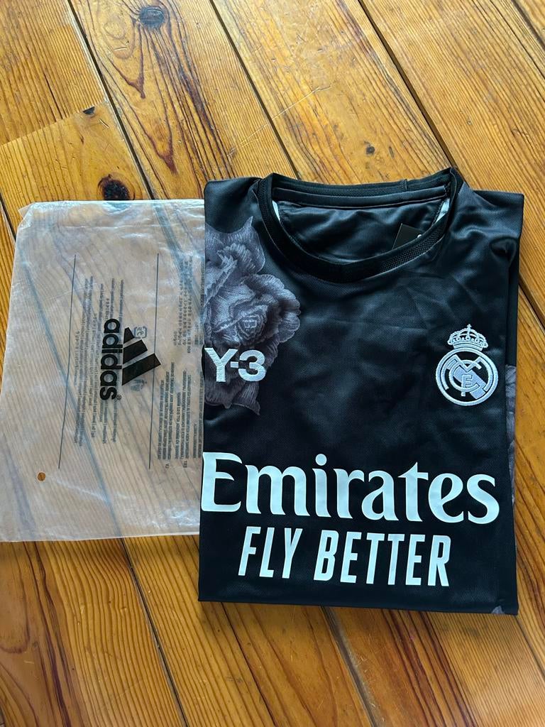 Real Madrid Y-3 Limited Edition Voetbalshirt Zwart, Ophalen of Verzenden, Zo goed als nieuw, Overige maten